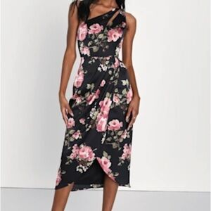 Lulu's Black Floral One Shoulder Dress